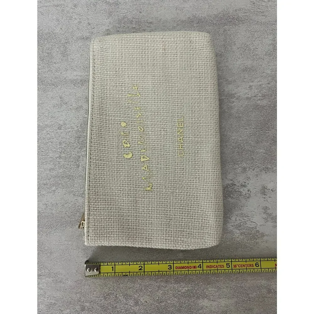Chanel Coco Mademoiselle Makeup GoldPouch Bag GWP Zipper Closure